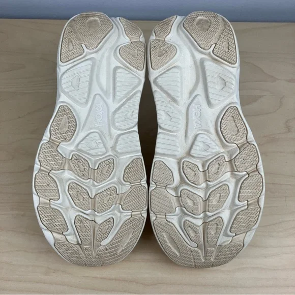 Hoka One One Women’s Size 6.5 B Clifton 10 Vanilla Birch Athletic Running Shoes - Picture 8 of 11